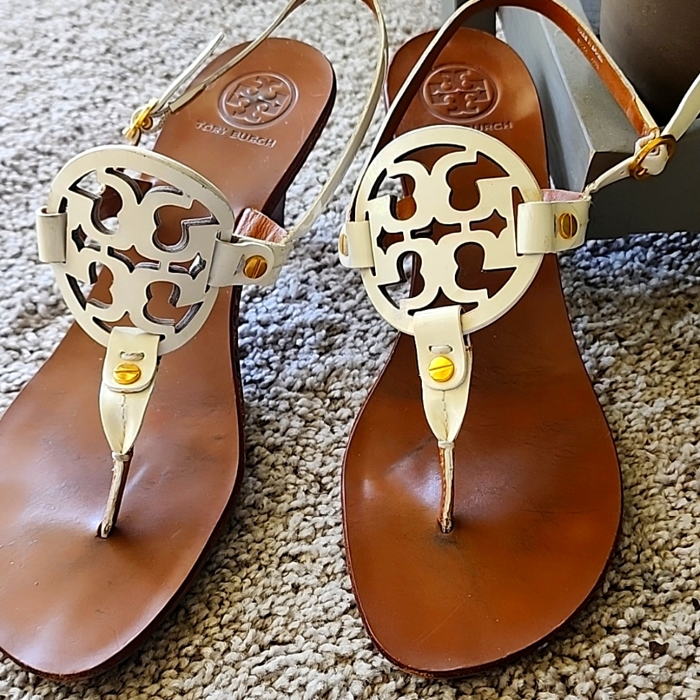 TORY BURCH Holly Kitten Heels - Off White - Size 8 1/2